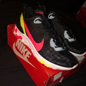 Nike React Element 55